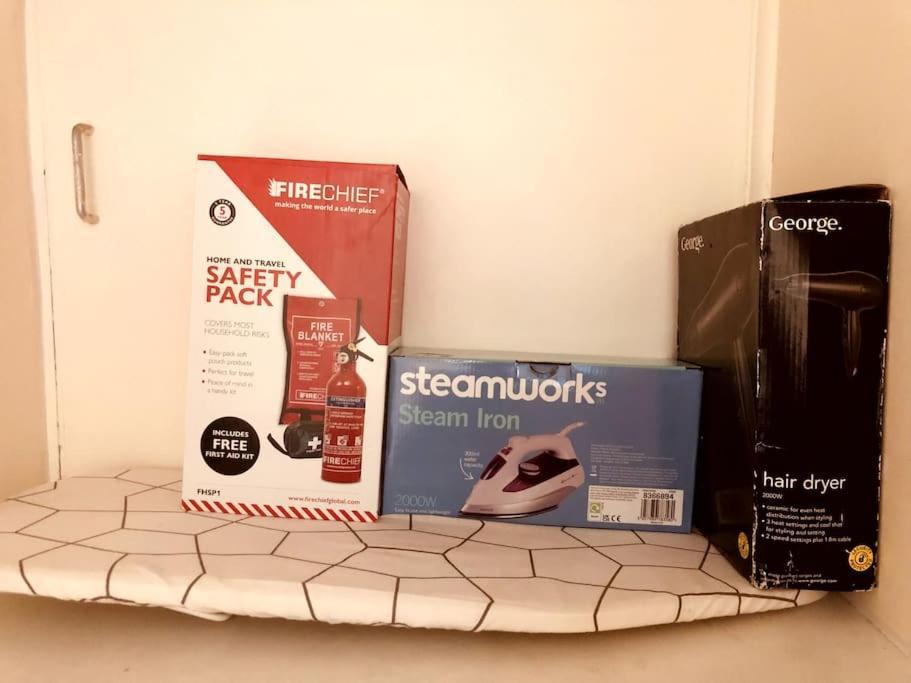 Stunning Flat Close To Regents Park And Euston Station! Лондон Екстериор снимка