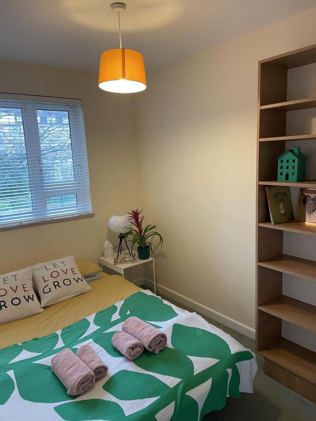 Stunning Flat Close To Regents Park And Euston Station! Лондон Екстериор снимка