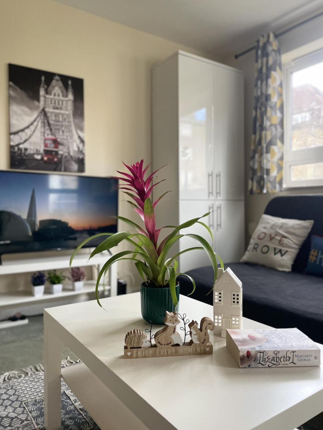 Stunning Flat Close To Regents Park And Euston Station! Лондон Екстериор снимка