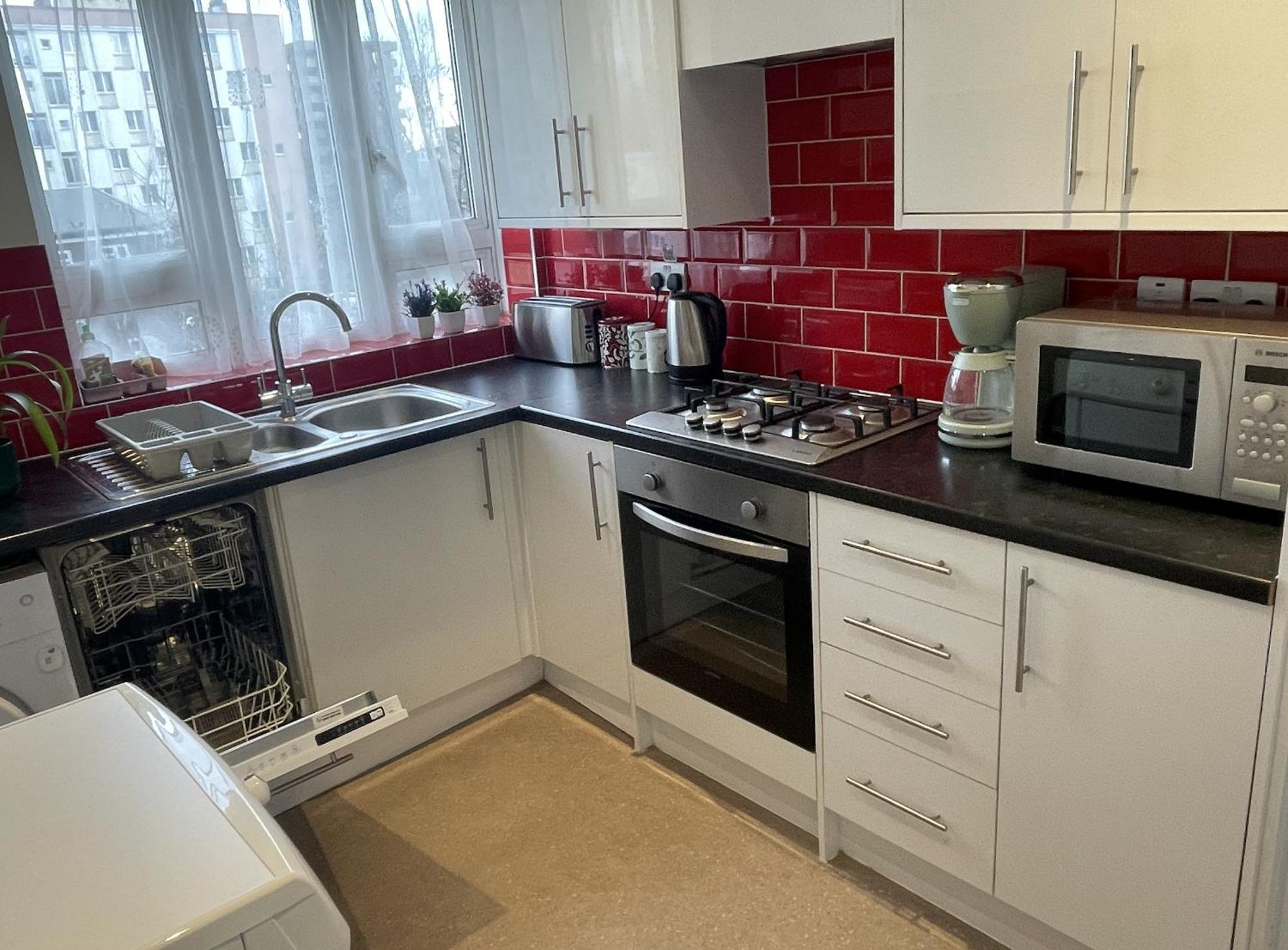 Stunning Flat Close To Regents Park And Euston Station! Лондон Екстериор снимка